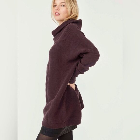 NWT- Free People “Ottoman Slouchy Tunic” (Black Raisin) - Size small - Picture 2 of 11
